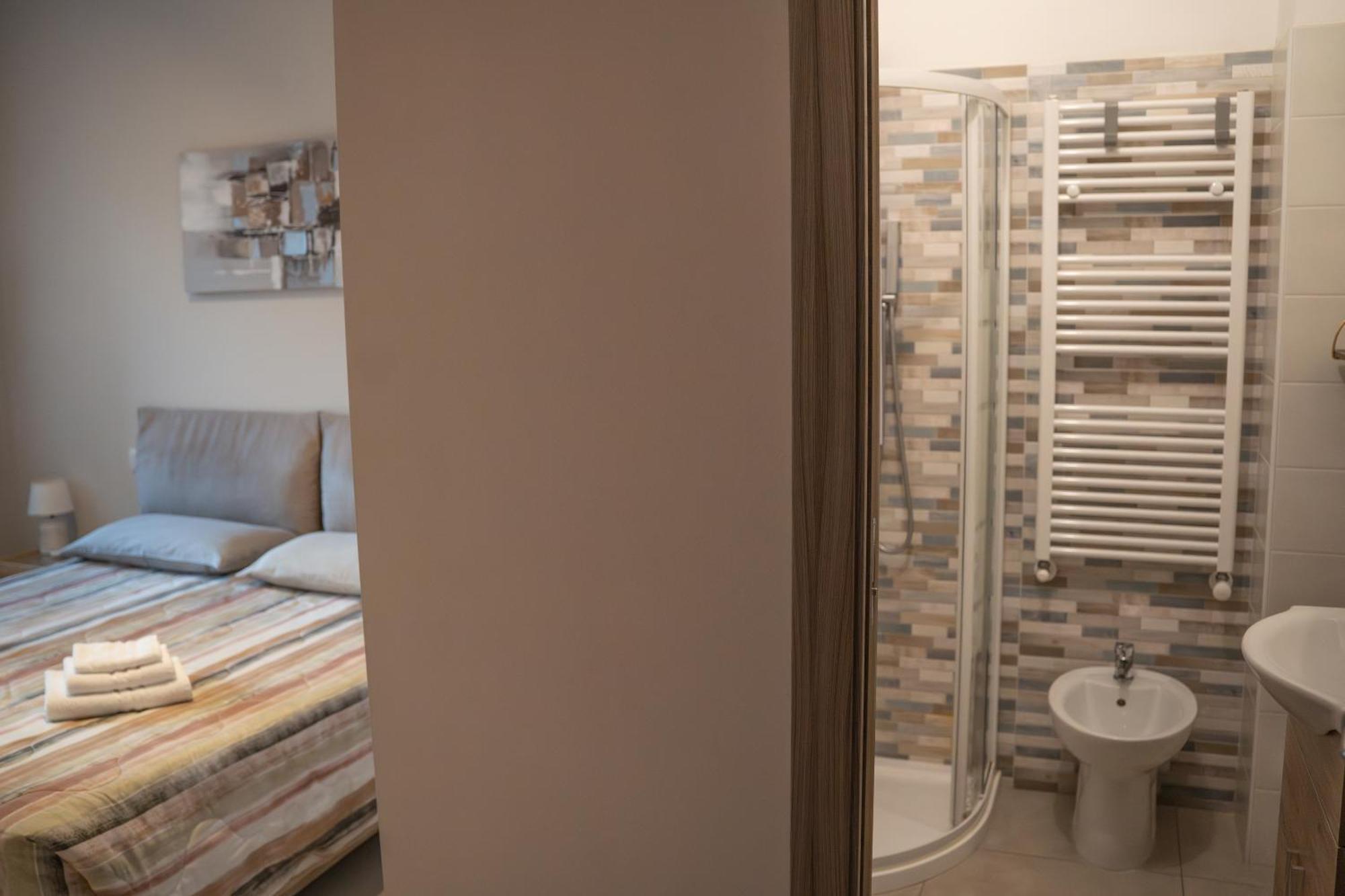 טורינו Lugaro Guest House מראה חיצוני תמונה