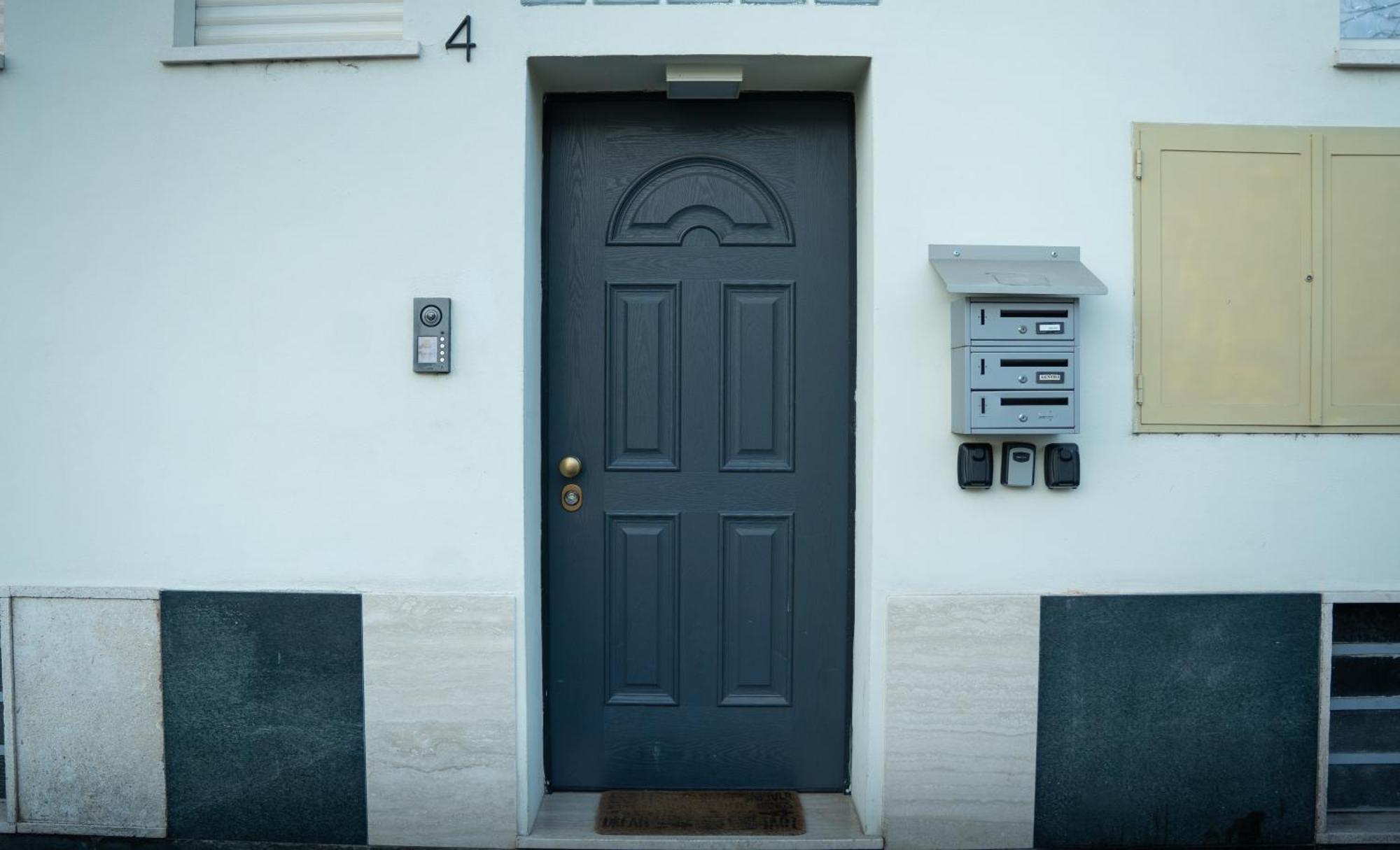 טורינו Lugaro Guest House מראה חיצוני תמונה