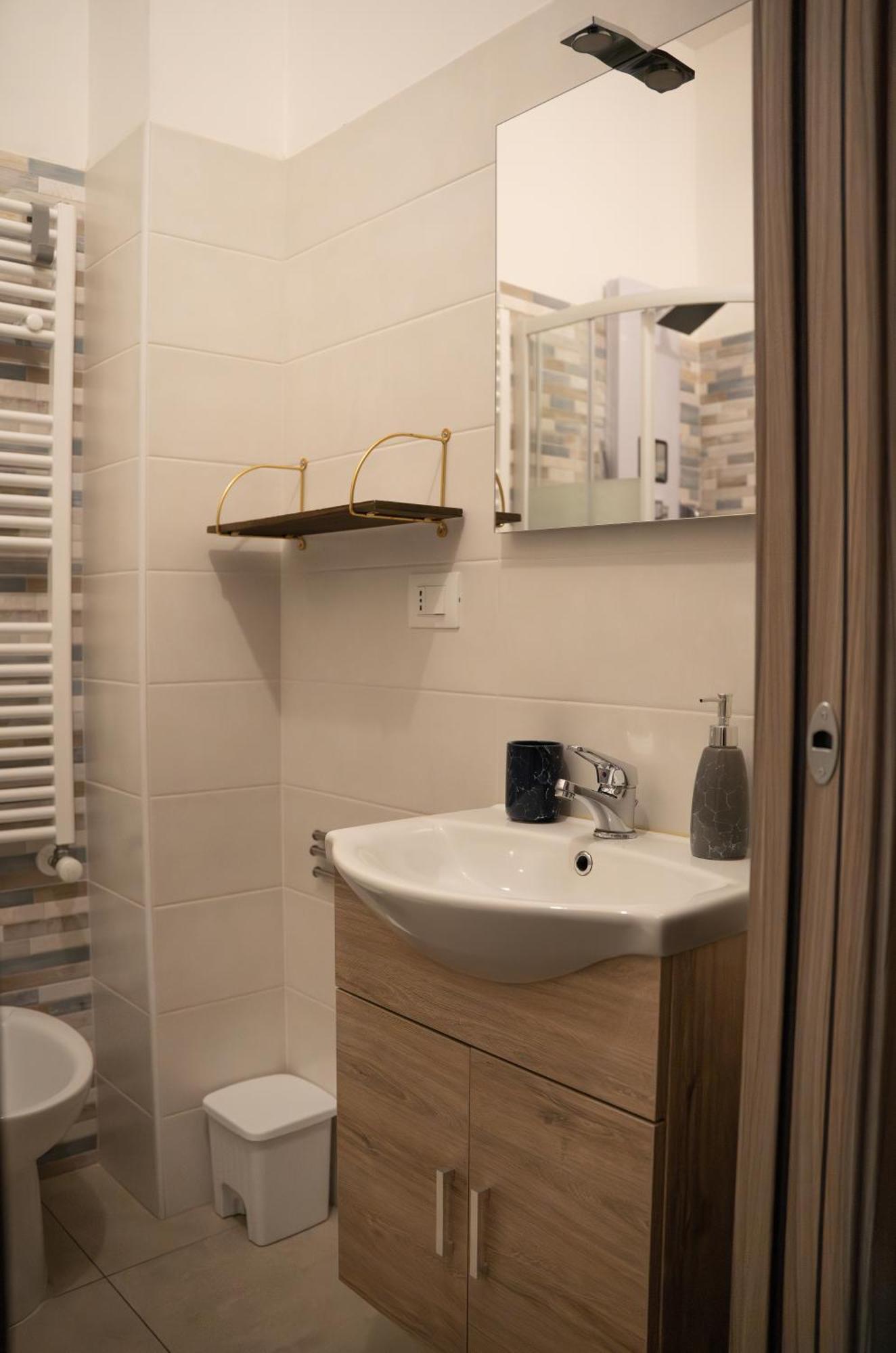 טורינו Lugaro Guest House מראה חיצוני תמונה